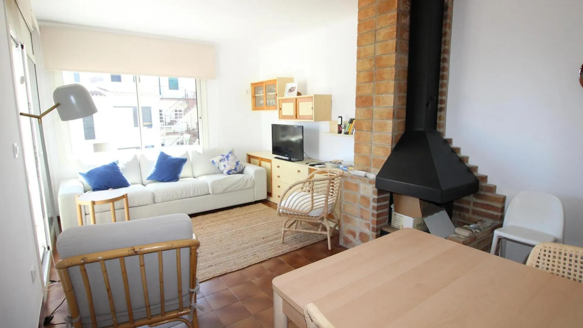 公寓 Mistral - Apartamento Acogedor, Luminoso Y De Ambiente Moderno Con Terraza Vista Mar. - Es-228-143 兰卡