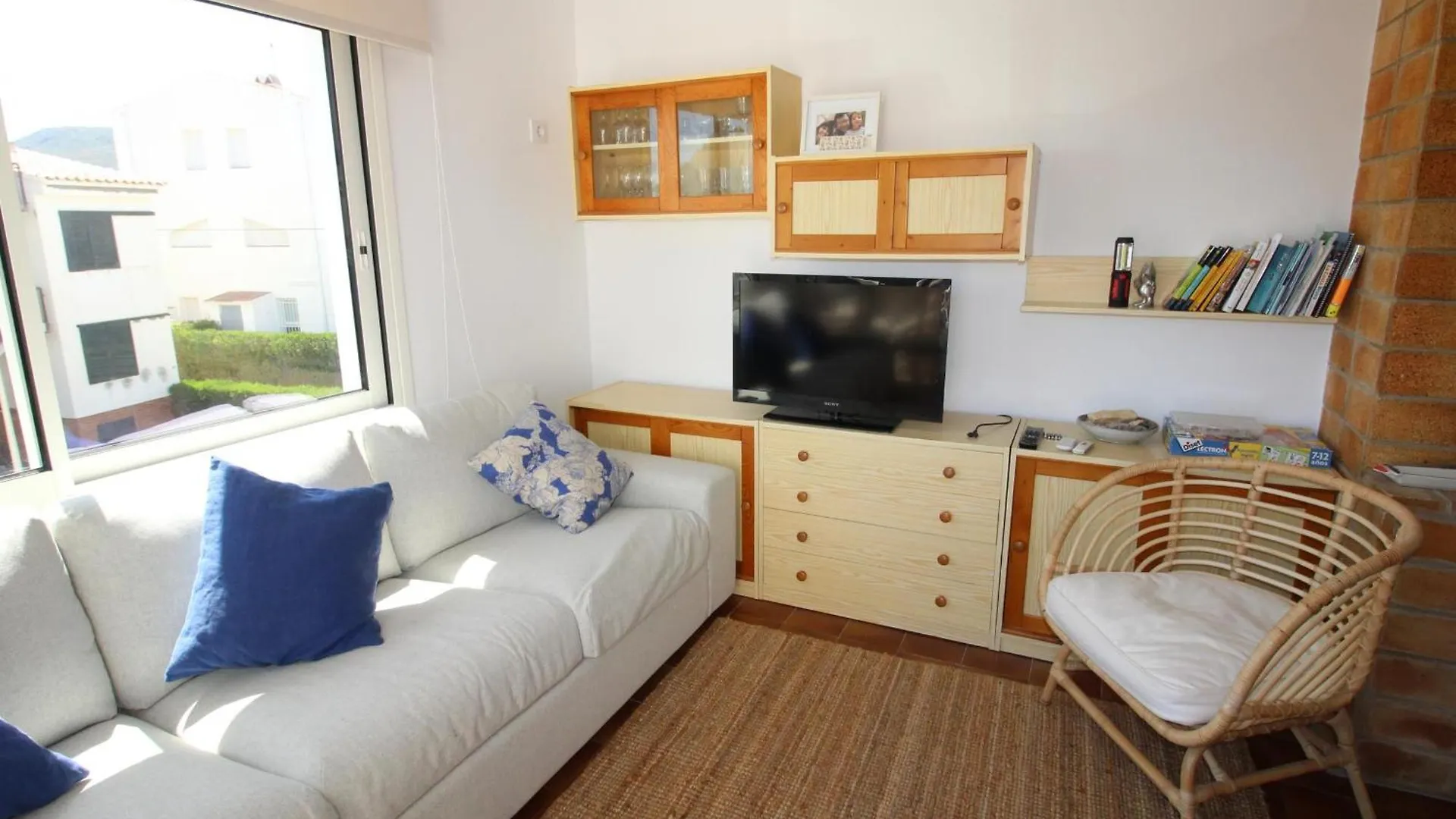 Mistral - Apartamento Acogedor, Luminoso Y De Ambiente Moderno Con Terraza Vista Mar. - Es-228-143 兰卡