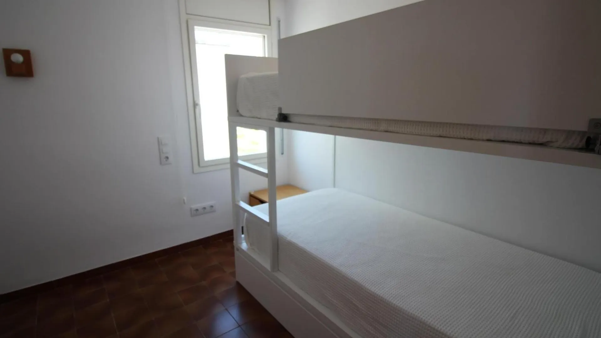 Mistral - Apartamento Acogedor, Luminoso Y De Ambiente Moderno Con Terraza Vista Mar. - Es-228-143 兰卡 0*,  西班牙